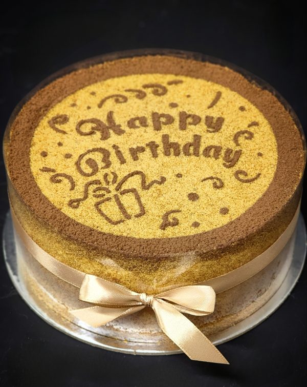 Honey cake with cake crumbs - Image 2